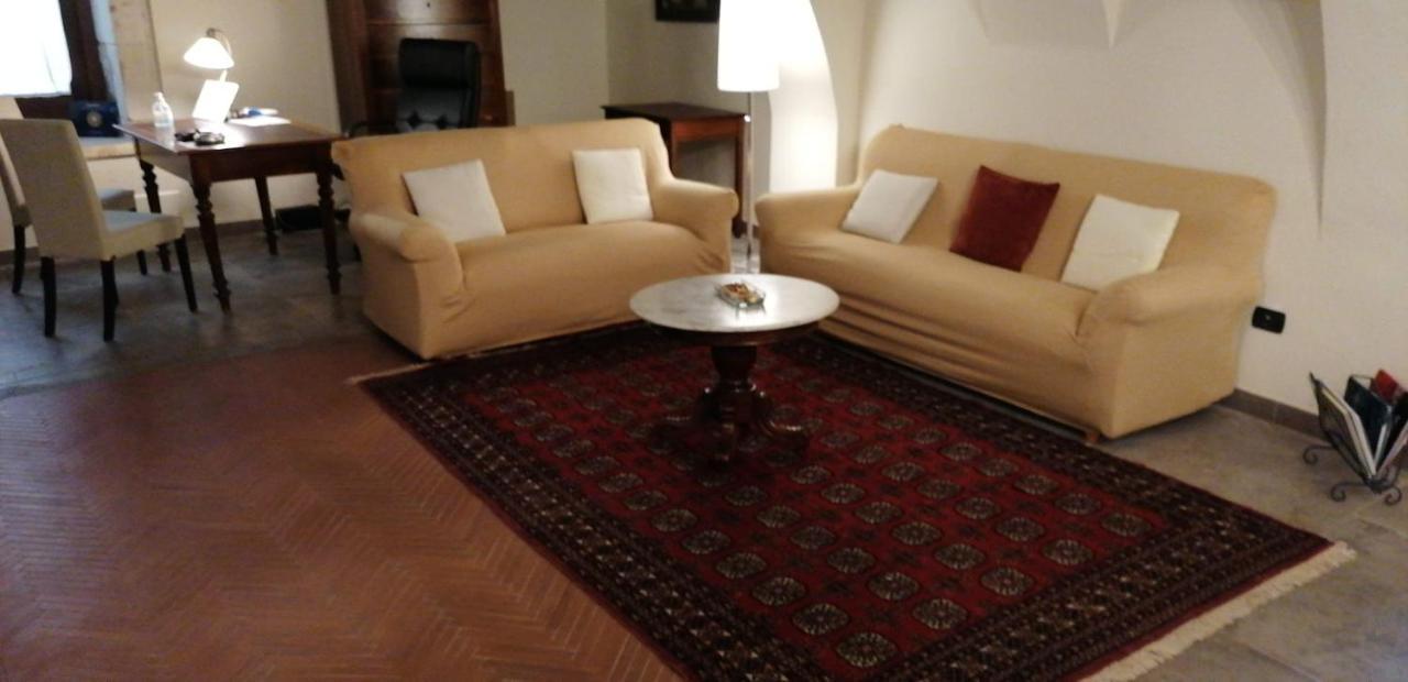 فندق Il Palazzotto إيسيرنيا المظهر الخارجي الصورة